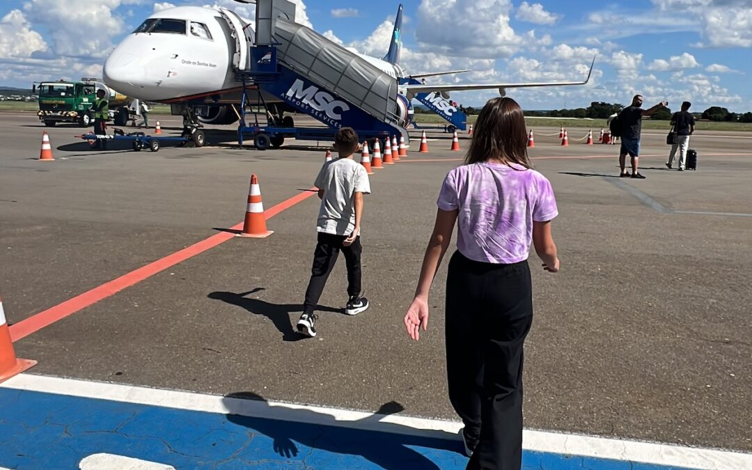 Como comprar passagens aéreas baratas: guia completo